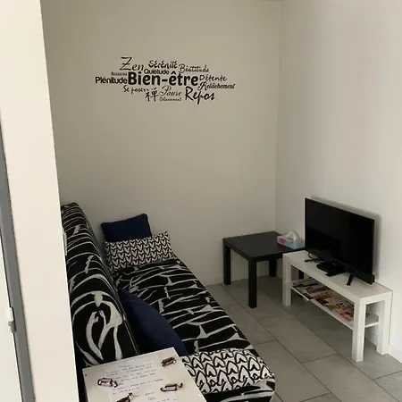 Ideale Famille, Y Est ! Holiday home Dompierre-sur-Besbre