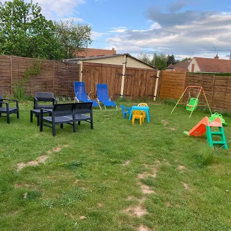 Holiday home Ideale Famille, Y Est !